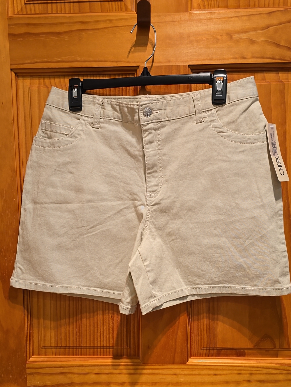 Cherokee Cream High-Rise Women's Bermuda Shorts